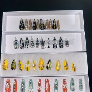 Colorful Nail Art Set with Rhinestones